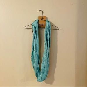 NWT Infinity Knit Scarf